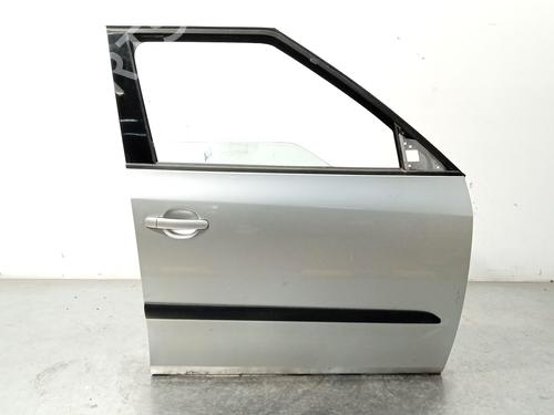 Used Right front door SKODA FABIA II (542) 1.4 TDI (80 hp) 19253772