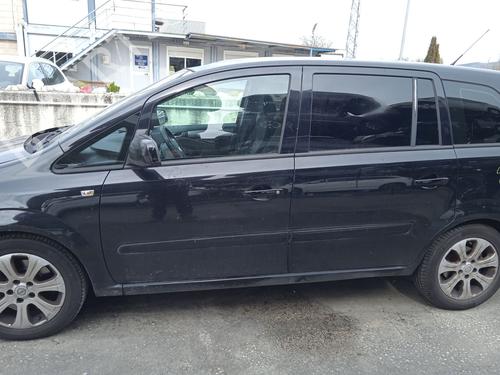 Left headlight OPEL ZAFIRA / ZAFIRA FAMILY B (A05)  | BP25131914C28 