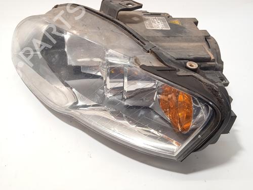 Left headlight AUDI A4 B7 (8EC) 2.0 TDI 16V | BP27684164C28