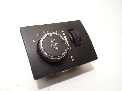 Used Headlight switch JEEP GRAND CHEROKEE IV (WK, WK2) 3.0 CRD V6 4x4 (190 hp) 18319734
