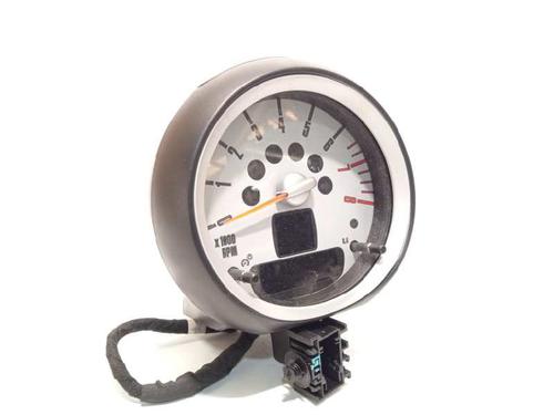 Used Instrument cluster MINI MINI (R56) One (95 hp) 8327688