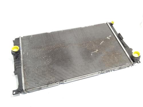 Used Water radiator Water radiator 19545164 19545164