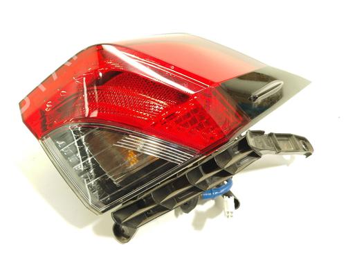 Used Right taillight TOYOTA RAV 4 V (_A5_, _H5_) 2.5 Hybrid AWD (AXAH54) (178 hp) 28208695