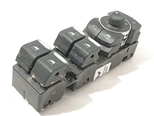 Used Left front window switch Left front window switch FORD KUGA III (DFK) 2.5 Duratec Plug-in-Hybrid (152 hp) 33426753 33426753