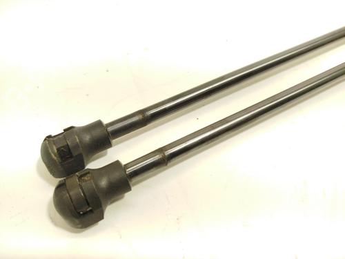 Tailgate lift support CITROËN C4 III (BA_, BB_, BC_) 1.2 PureTech 130 (BAHNSA, BAHNSB) | BP26728071C138