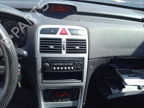 Left taillight PEUGEOT 307 (3A/C) 1.6 16V | BP25742726C34 