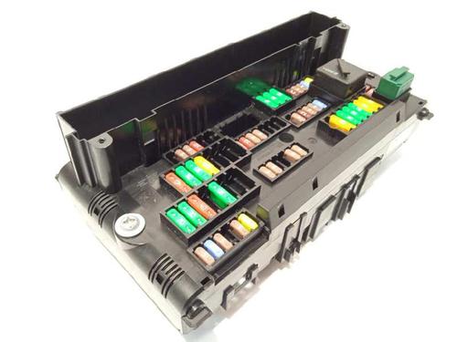Used Fuse box BMW X3 (F25) sDrive 18 d (150 hp) 8637503