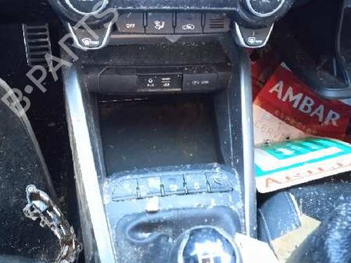 Left front window switch KIA RIO IV (YB, SC, FB) 1.2 CVVT | BP9415389I27