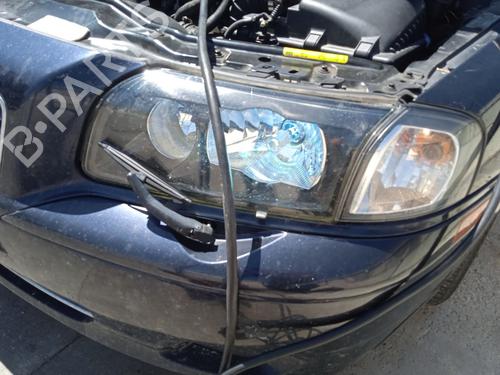 Left headlight VOLVO S80 I (184) D5 | BP28291640C28