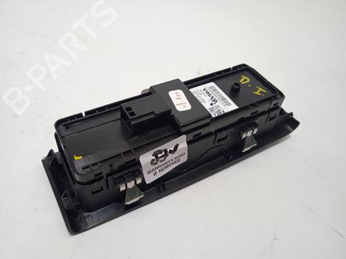 Left front window switch VOLVO XC40 (536) | BP18270431I27 - Image 4