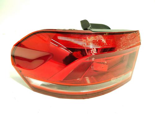 Used Left taillight Left taillight 32476006 32476006