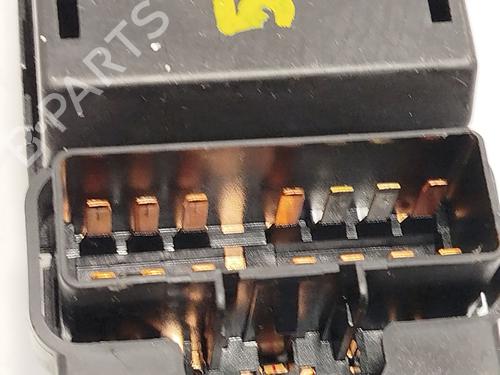 Left front window switch CHEVROLET CAPTIVA (C100, C140) 2.0 D 4WD | BP29334036I27 