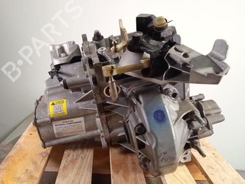 Gearbox PEUGEOT 208 II (UB_, UP_, UW_, UJ_) 1.2 PureTech 100 | BP28604735M3
