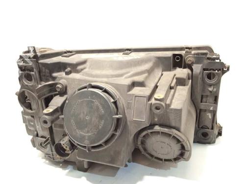 Left headlight LAND ROVER RANGE ROVER SPORT I (L320) 2.7 D 4x4 | BP11937797C28