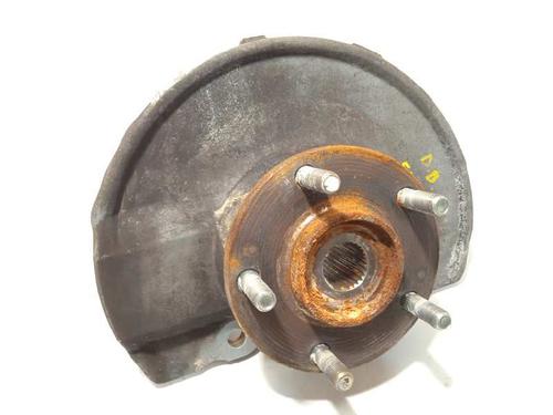 Used Right front steering knuckle MITSUBISHI OUTLANDER I (CU_W) [2001-2008]  15516045