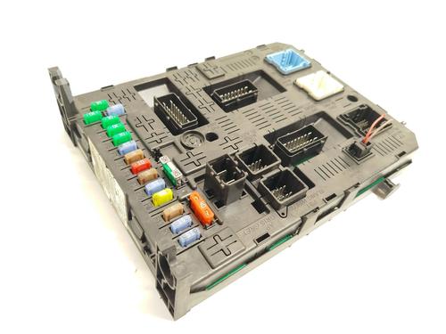 Used Fuse box CITROËN C5 III (RD_) 2.0 HDi 140 (RDRHF8, RDRHFA, RDRHA8, RDRHAJ) (140 hp) 25756785