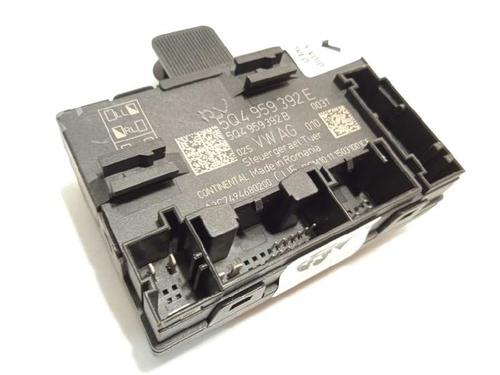 Used Electronic module SEAT LEON (5F1) 1.6 TDI (115 hp) 12202802