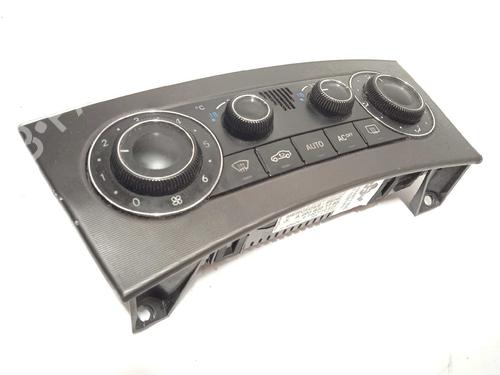 Used Climate control Climate control 17910559 17910559