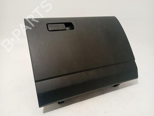 Porta-luvas Porta-luvas MAZDA 3 Saloon (BP_) 2.5 e-SKYACTIV-G (BP5S) (140 hp) 34440917 34440917