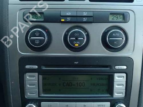 Driver airbag VW TOURAN (1T1, 1T2) 1.9 TDI | BP6786710C9 
