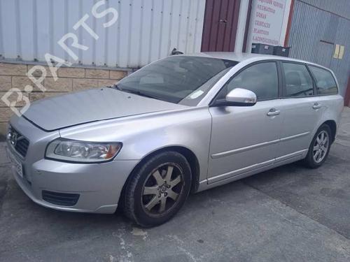 Pièces Détachées Usagées VOLVO V50 (545) D2 (114 hp) 2487276