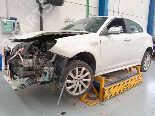 Brugte ALFA ROMEO GIULIETTA (940_) 2.0 JTDM (940.FXL1A) 4827841