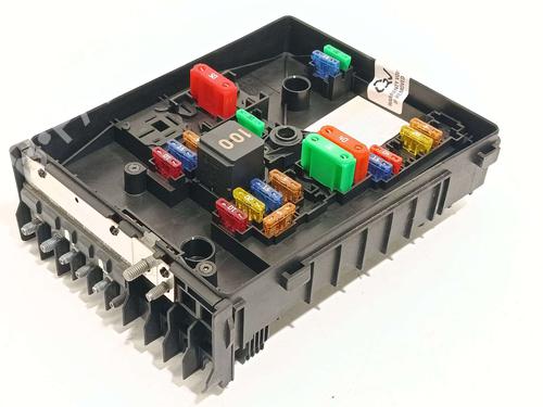 Used Fuse box Fuse box 38508624 38508624