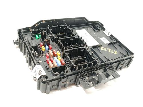 Used Fuse box Fuse box 33426750 33426750