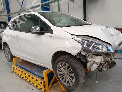 Used Parts PEUGEOT 208 I (CA_, CC_) 1.2 VTI 82 4686028