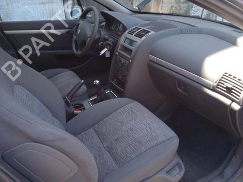 Right taillight PEUGEOT 407 (6D_) 1.6 HDi 110 (6D9HZC, 6D9HYC) | BP28141156C35