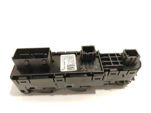 Left front window switch CITROËN C4 III (BA_, BB_, BC_) 1.2 PureTech 130 (BAHNSA, BAHNSB) | BP26728075I27 - Image 4