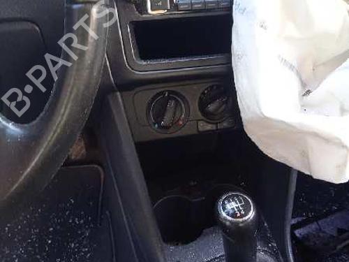 Right taillight VW POLO V (6R1, 6C1) 1.2 | BP10030546C35 