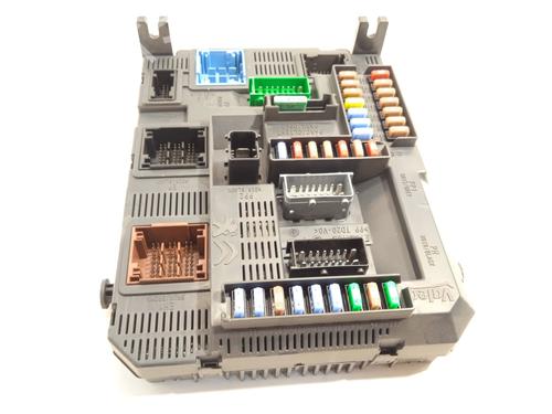 Fuse box CITROËN C4 CACTUS 1.2 THP 110 | BP19775982E1 