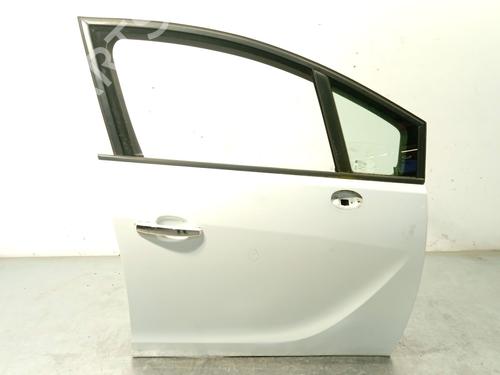 Used Right front door OPEL MERIVA B MPV (S10) 1.7 CDTI (75) (131 hp) 25605394
