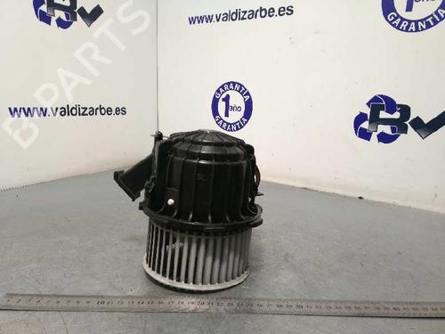 Used Heater blower motor AUDI A4 B8 Avant (8K5) 2.0 TDI (136 hp) 1944532