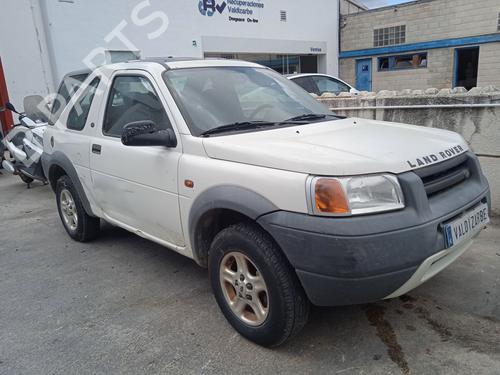 Left taillight LAND ROVER FREELANDER I (L314) | BP28297295C34