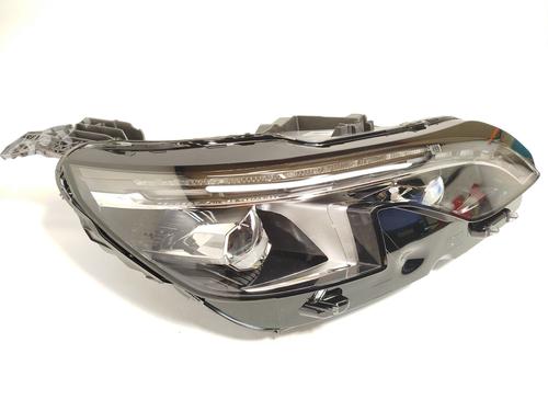 Used Right headlight PEUGEOT 3008 II SUV (MC_, MR_, MJ_, M4_) 1.2 THP/ PureTech 130 (MRHNSM, MRHNSU, MRHNSJ, MRHNYW,... (131 hp) 29178536