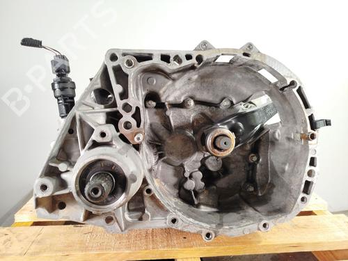 gearbox-dacia-sandero-2008-32980795 main image