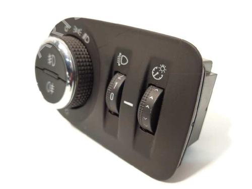 headlight-switch-opel-corsa-e-x15-13470445-2014-7193780 main image