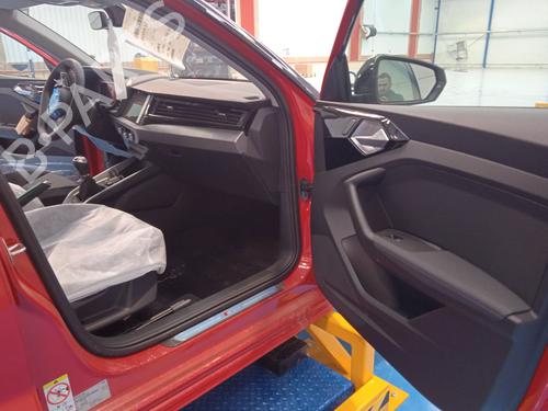 Hattehylle AUDI A1 Sportback (GBA) 30 TFSI | BP31850146C85 