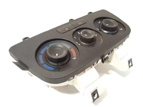 Used Climate control Climate control 10748085 10748085