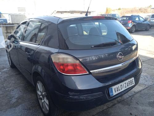 Right headlight OPEL ASTRA H (A04) 1.7 CDTI (L48) | BP30969343C29