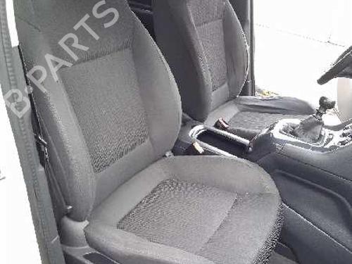 AC radiator PEUGEOT 5008 (0U_, 0E_) 1.6 HDi | BP7657383M32