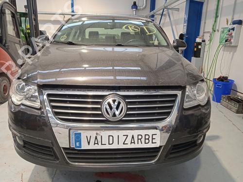 Right headlight VW PASSAT B6 (3C2) 2.0 TDI 16V | BP33873570C29  - Image 8