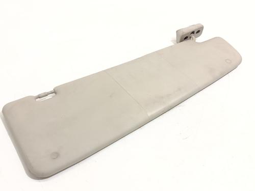 Used Right sun visor Right sun visor 36911601 36911601