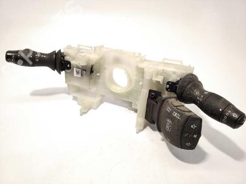 Used Steering column stalk RENAULT MEGANE CC (EZ0/1_) 1.9 dCi (EZ0J, EZ1S) (131 hp) 4971620