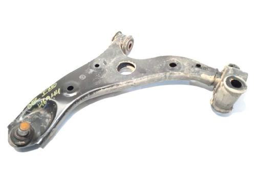 Used Left front suspension arm Left front suspension arm 9040807 9040807
