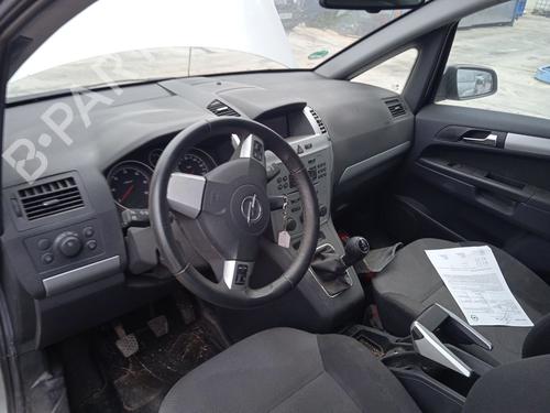 Left headlight OPEL ZAFIRA / ZAFIRA FAMILY B (A05) 1.7 CDTI (M75) | BP24925592C28 