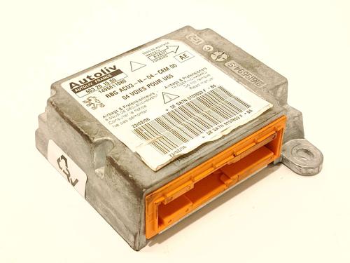 Used ECU airbags ECU airbags CITROËN JUMPY I Van (BS_, BT_, BY_, BZ_) 2.0 HDi 110 (109 hp) 40121351 40121351