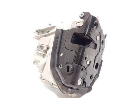 rear-left-lock-porsche-macan-95b-8k0839015f-2014-16089508 main image